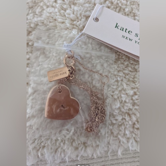 ISO Kate Spade Heart Necklace - Picture 2 of 2